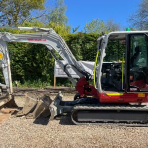 Takeuchi TB260